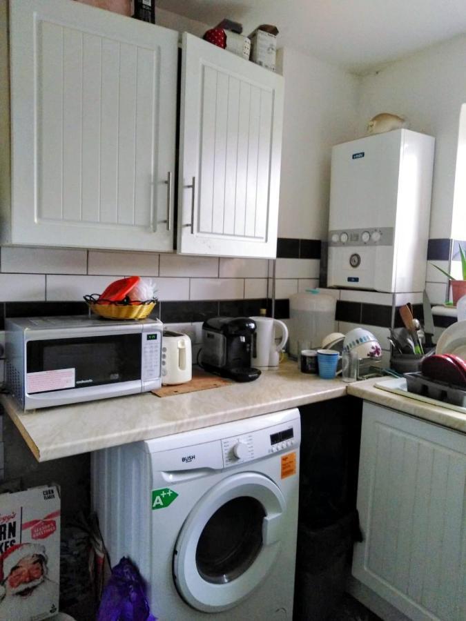 Comfortable Double Bedroom In London Hornchurch 外观 照片